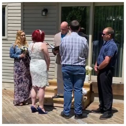 Wedding on a small scale
